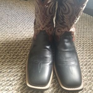 Mens New 10.5 Med.Square toe cowboy boots